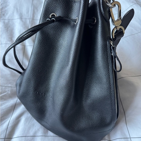 Longchamp Black Bucket Bag with Logo Lining - Picture 2 of 12